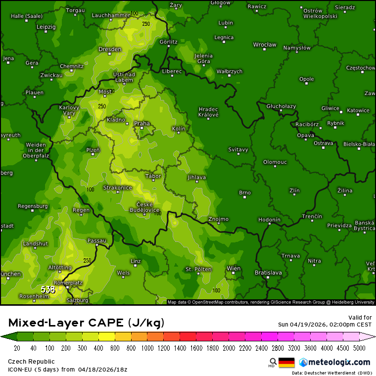 Nejvíce potenciální dostupné konvektivní energie (CAPE) bude během dne v Čechách
