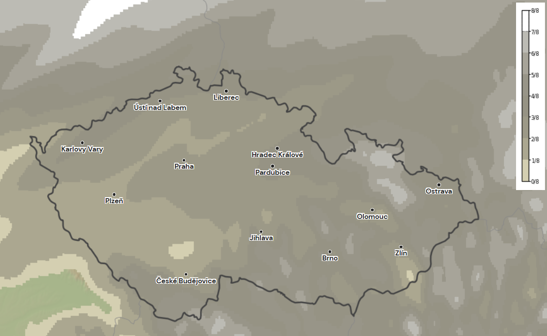 Obr. 2: Množství oblačnosti nad Českem během úterního odpoledne. Zdroj: Aladin/Meteocentrum