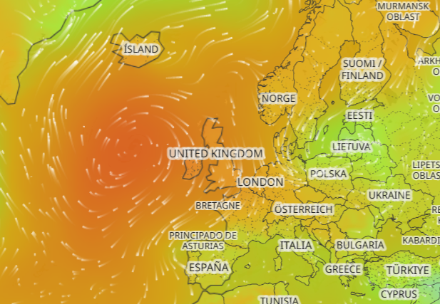 Poloha blokující anticyklóny u Britských ostrovů a směr větrného proudění 20.7.2026 (zdroj: Meteocentrum)
