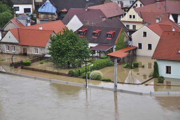 Povodeň na Slovensku, deště způsobily protržení hráze