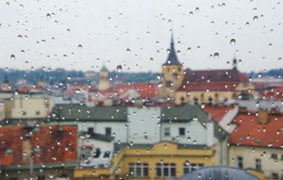 Česko zasáhnou extrémní deště, zejména na východě