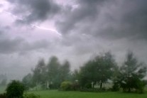 Upřesňujeme předpověď. Podívejte, kde ve středu zasáhnou bouřky nejvíce
