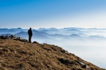 Česko čeká léto Všech svatých, ale také inverze u všech svatých. Mapy ukazují, kde bude zataženo